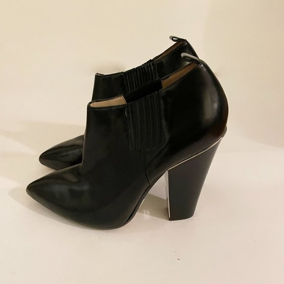 Michael Kors Booties - Picture 1 of 5